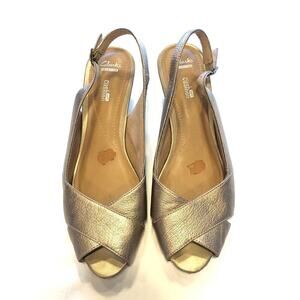 Clarks Collection Sling back Wedge Heel Metallic Size 9